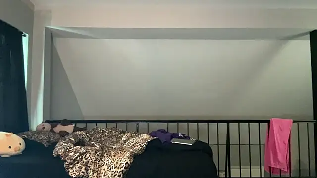 Snapshot of babybimbo chatting on 02.11.26 babybimbo online show from 02.11.26