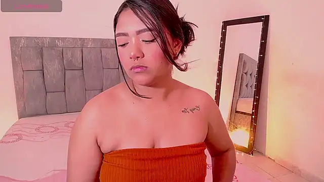 DIANEE 01 online show from 04.15.26