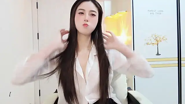 LI-200310 online show from 12.21.24