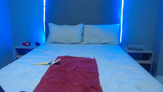 Juicyasss35xx online show from 01.06.25