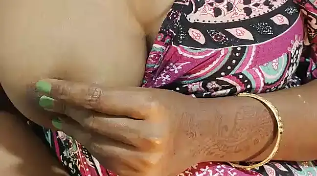 Snapshot of Anjali_cute-Pondati chatting on 02.27.25 Anjali cute-Pondati online show from 02.27.25