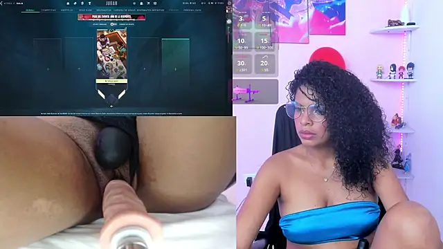 Snapshot of KaruiGames chatting on 02.11.25 KaruiGames online show from 02.11.25