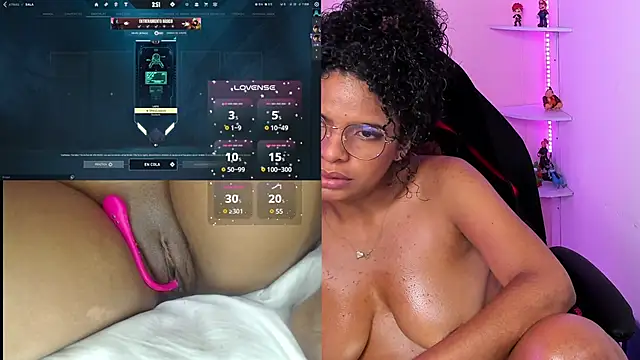 Snapshot of KaruiGames chatting on 03.08.25 KaruiGames online show from 03.08.25