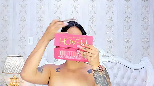 GiahDaniels online show from 12.09.24