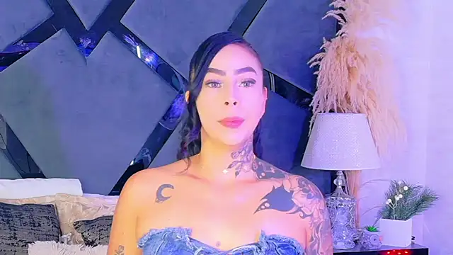 Snapshot of GiahDaniels chatting on 07.09.26 GiahDaniels online show from 07.09.26