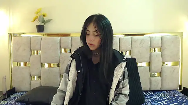 ling ling24 online show from 02.18.25