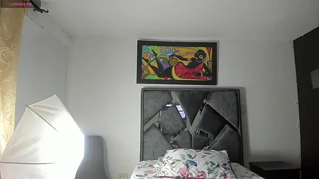 Vahiolet smith online show from 10.21.25