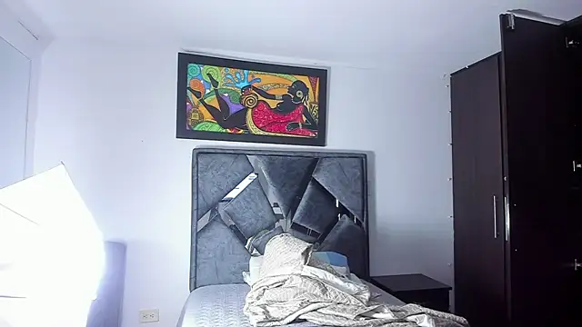 Vahiolet smith online show from 11.08.25