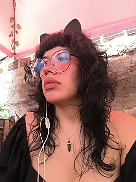 Snapshot of Fun_Everywhere chatting on 03.30.26 Fun Everywhere online show from 03.30.26