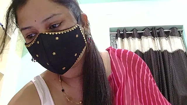 Snapshot of payal_sharma1 chatting on 05.11.26 payal sharma1 online show from 05.11.26