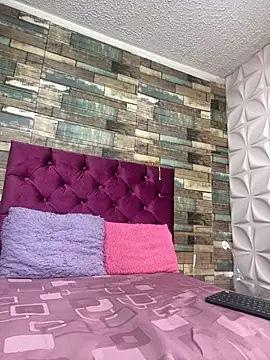 KataleyaStiward online show from 12.05.25