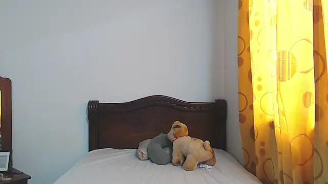 StormiHills online show from 11.16.25