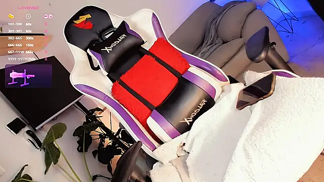  Miss Anna  online show from 01.25.25