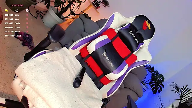  Miss Anna  online show from 02.04.25