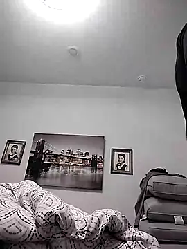 mikeystrong online show from 02.13.25