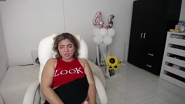 Ghada milf online show from 02.01.25