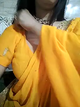 Aradhya-Sharma online show from 02.14.25