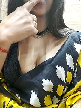 Aradhya-Sharma online show from 02.17.25