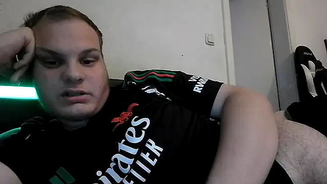 Nicolasjlhkjzl online show from 07.18.26