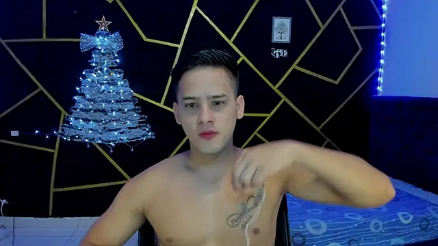 Snapshot of JANER_03 chatting on 12.02.24 JANER 03 online show from 12.02.24