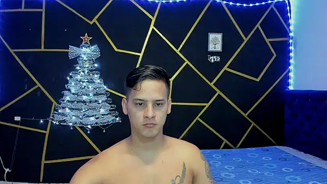 Snapshot of JANER_03 chatting on 12.04.24 JANER 03 online show from 12.04.24