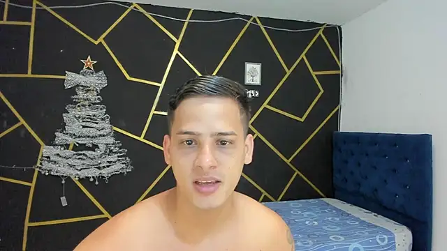 Snapshot of JANER_03 chatting on 01.03.25 JANER 03 online show from 01.03.25