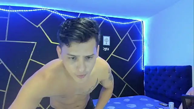 Snapshot of JANER_03 chatting on 01.11.25 JANER 03 online show from 01.11.25