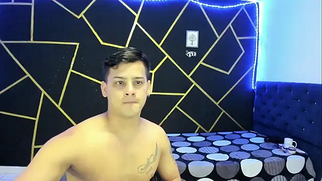 Snapshot of JANER_03 chatting on 01.14.25 JANER 03 online show from 01.14.25