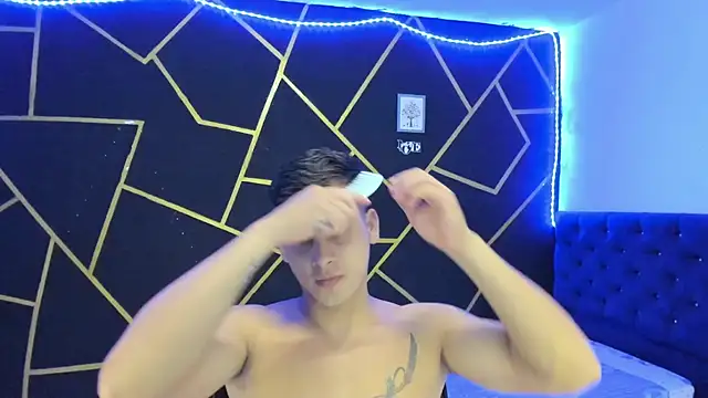 Snapshot of JANER_03 chatting on 01.23.25 JANER 03 online show from 01.23.25