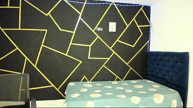 Snapshot of JANER_03 chatting on 02.08.25 JANER 03 online show from 02.08.25