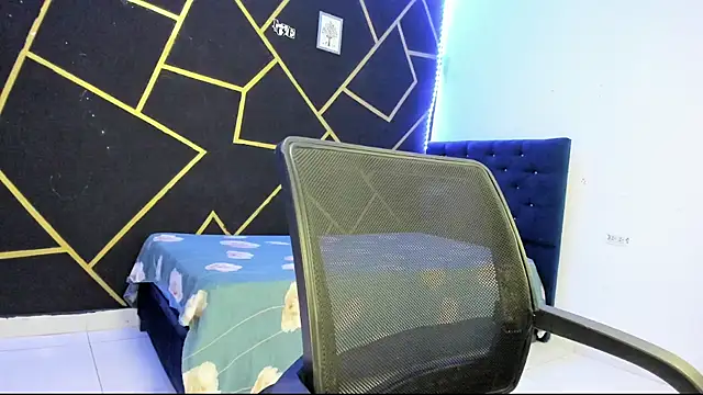 Snapshot of JANER_03 chatting on 02.08.25 JANER 03 online show from 02.08.25