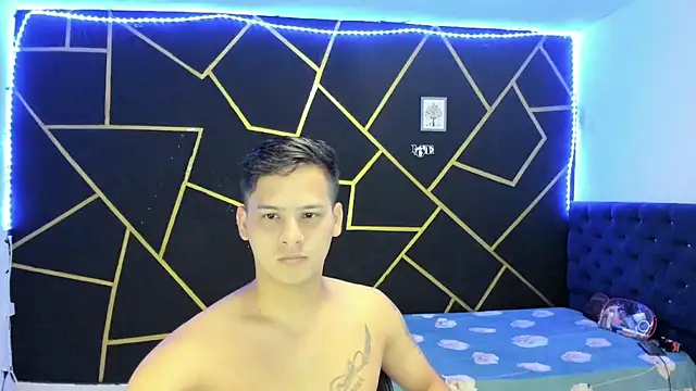 Snapshot of JANER_03 chatting on 02.18.25 JANER 03 online show from 02.18.25