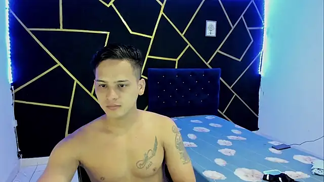 Snapshot of JANER_03 chatting on 03.06.25 JANER 03 online show from 03.06.25