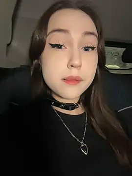 Snapshot of Peachy_Dream chatting on 01.08.25 Peachy Dream online show from 01.08.25