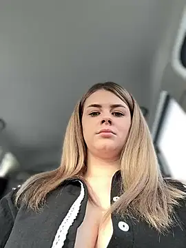 Love Bri online show from 02.26.25