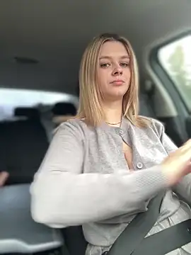 Love Bri online show from 10.15.25