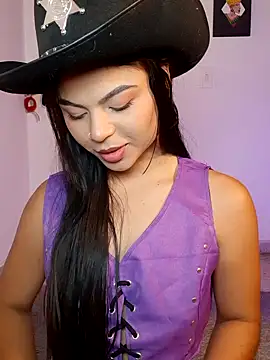 Cleo hills online show from 03.26.26