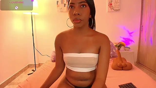 Meganbarko1 online show from 03.27.26