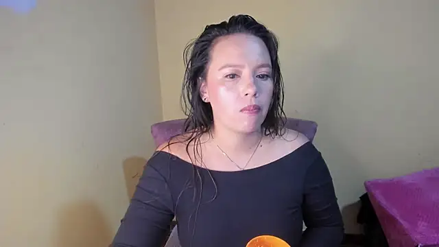 lauraguzman online show from 04.01.26