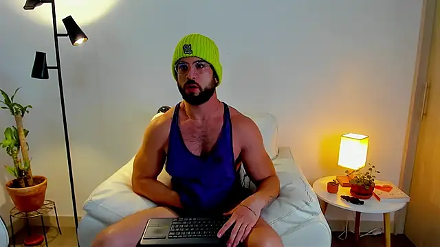 Snapshot of dafboy1 chatting on 02.05.26 dafboy1 online show from 02.05.26