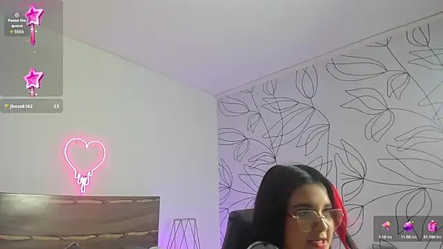 victoria18x online show from 01.29.25