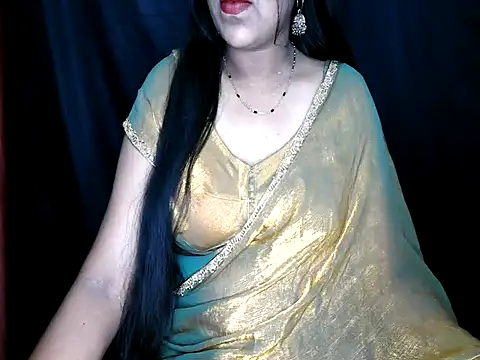Snapshot of shila20 chatting on 04.30.26 shila20 online show from 04.30.26