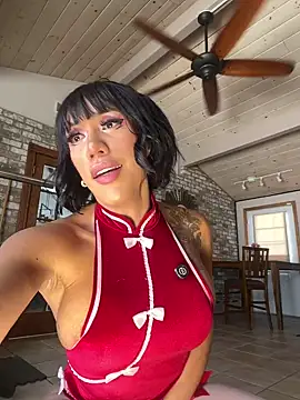 LushianaFitness online show from 02.14.25