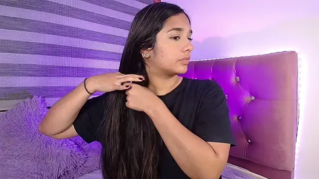 Maeena online show from 01.17.25