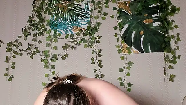 Seductive She Wolf online show from 10.28.25