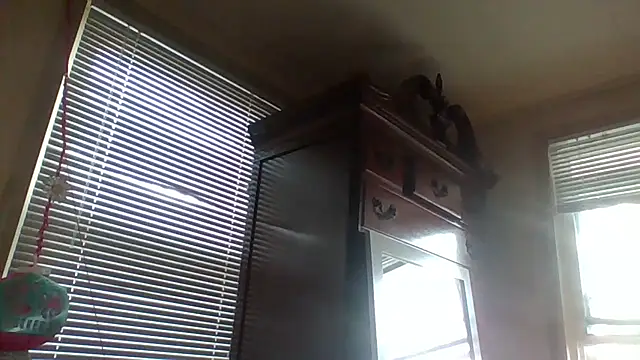 KatieBARBiE98 online show from 09.25.25