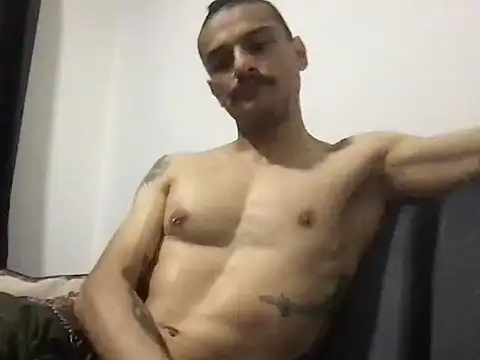 Snapshot of HorrorotikA chatting on 03.31.26 HorrorotikA online show from 03.31.26