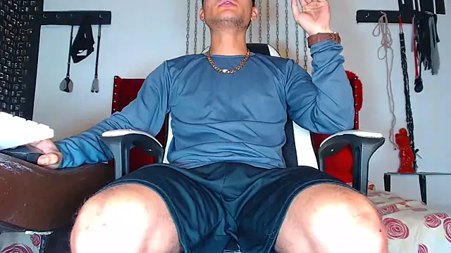 Snapshot of RandyAA_D chatting on 02.04.25 RandyAA D online show from 02.04.25