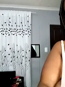 Snapshot of MelStar18xxx chatting on 02.10.26 MelStar18xxx online show from 02.10.26