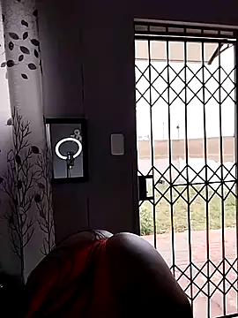 Snapshot of MelStar18xxx chatting on 02.15.26 MelStar18xxx online show from 02.15.26